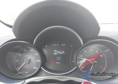 2022 Fiat 500X Pop Awd z USA, uszkodzony, nr VIN ZFBNF3A17NP980258